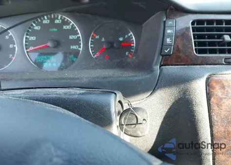 2014 Chevrolet Impala Limited Lt z USA, uszkodzony, nr VIN 2G1WB5E39E1129749